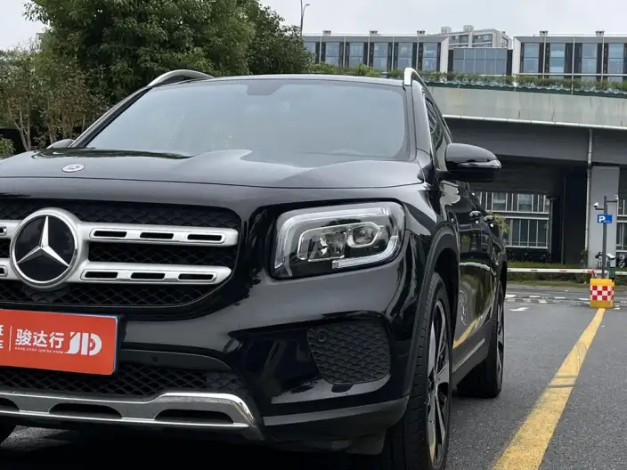Mercedes-Benz GLB 2022 Model GLB 220 Fashion Model – фото 6