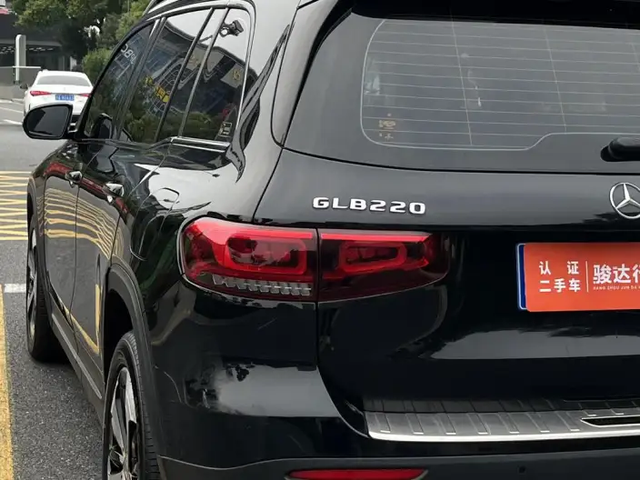 Mercedes-Benz GLB 2022 Model GLB 220 Fashion Model – фото 7