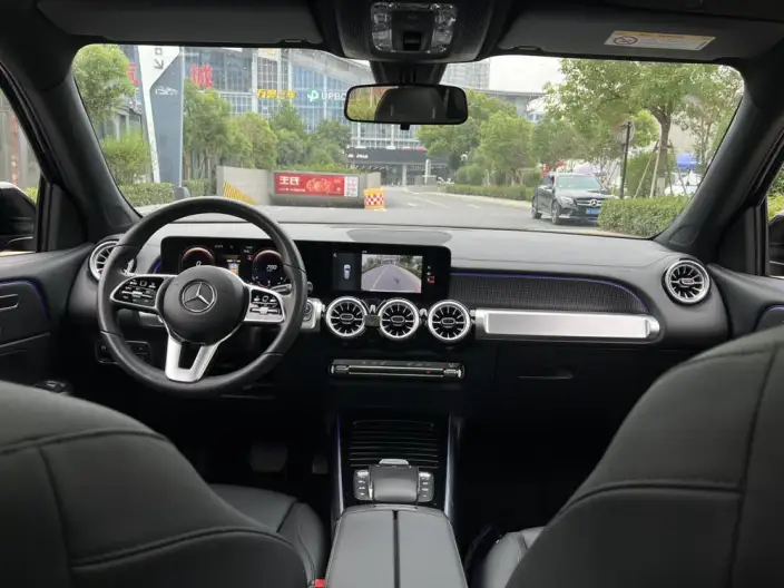 Mercedes-Benz GLB 2022 Model GLB 220 Fashion Model – фото 10