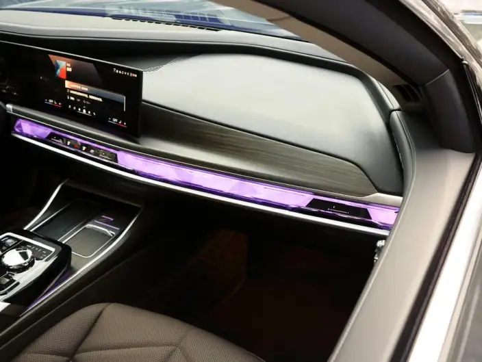 BMW i7 2023 Model eDrive50L Leading Model M Sports Set – фото 7
