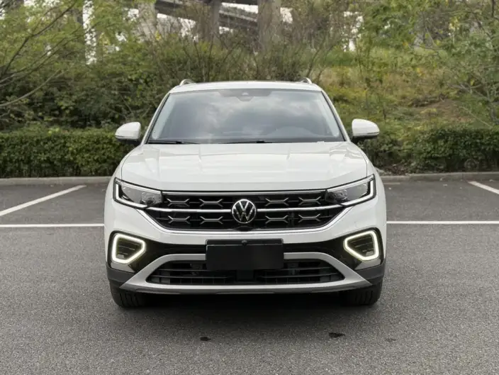 Volkswagen Tayron 2024 Model 330TSI 2WD Luxury Plus Advanced version – фото 2