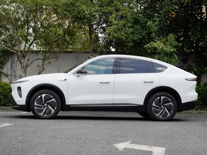 NIO EC7 2024 Model 75kWh – фото 3