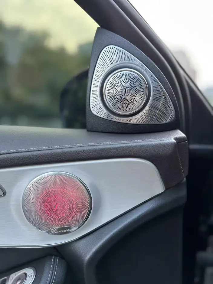 Mercedes-Benz GLC 2022 Model GLC 260 L 4MATIC Dynamic Model – фото 7