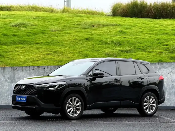 Toyota Corolla Cross 2023 Model 2.0L CVT Elite Edition – фото 1