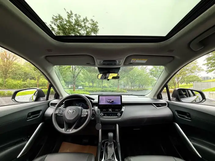 Toyota Corolla Cross 2023 Model 2.0L CVT Elite Edition – фото 10