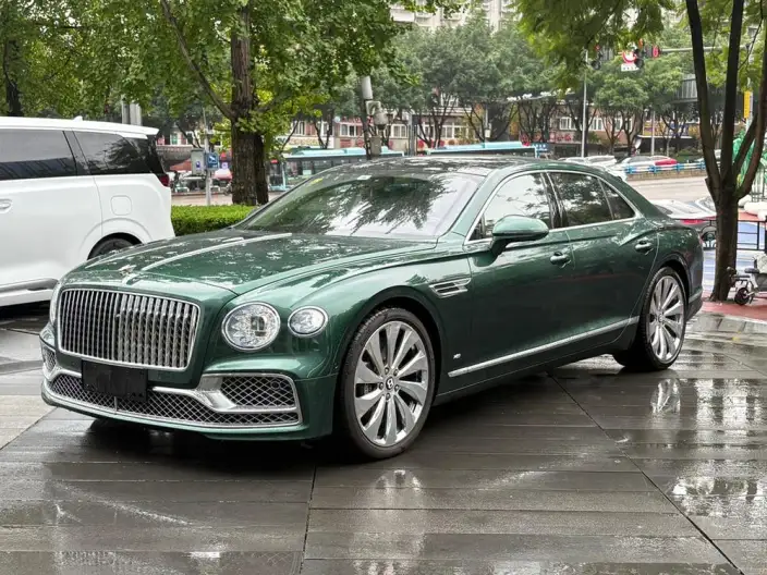 Continental Flying Spur 2022 Model 4.0T V8 Standard Edition