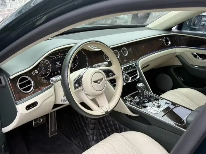Continental Flying Spur 2022 Model 4.0T V8 Standard Edition – фото 5