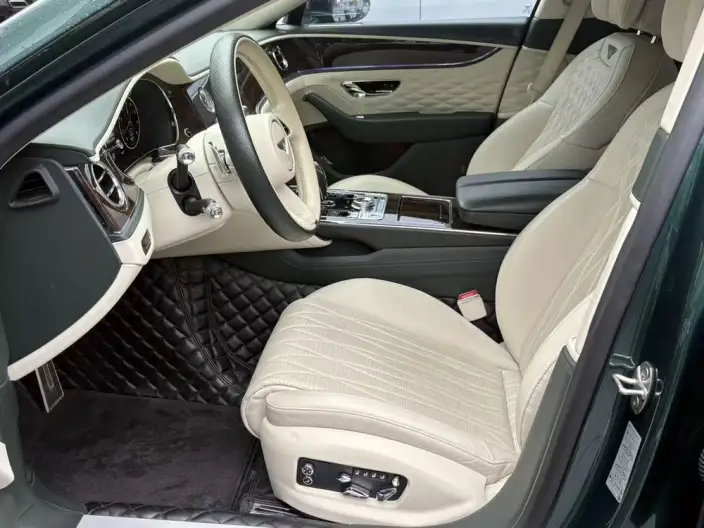Continental Flying Spur 2022 Model 4.0T V8 Standard Edition – фото 6