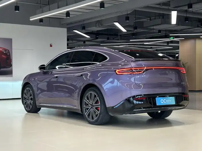 Luxeed R7 2025 Model Extended Range 53.4kWh Ultra 4WD Edition – фото 4