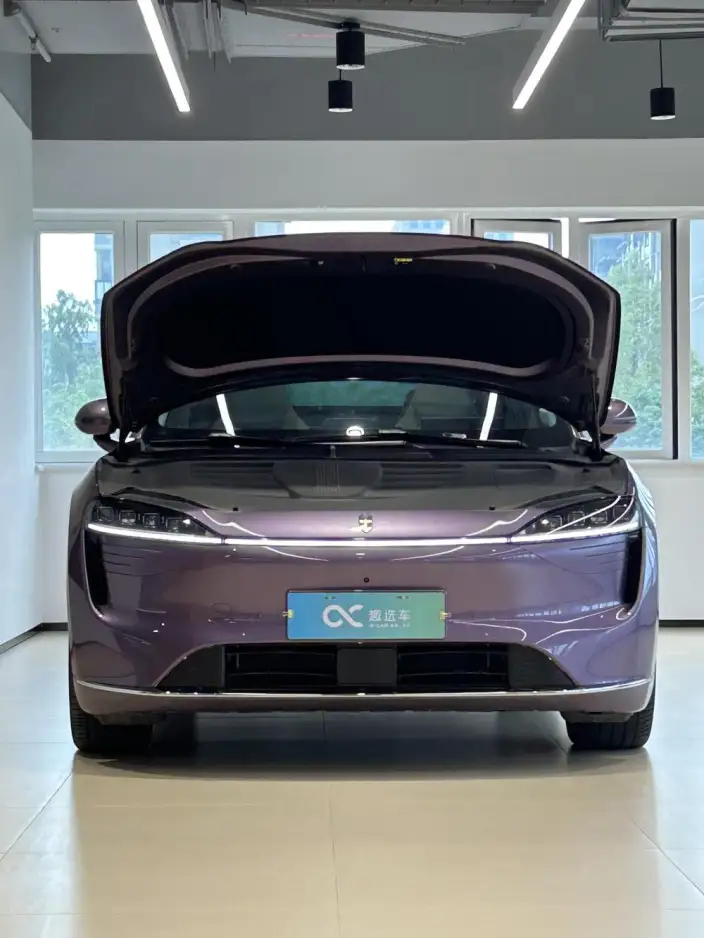 Luxeed R7 2025 Model Extended Range 53.4kWh Ultra 4WD Edition – фото 6