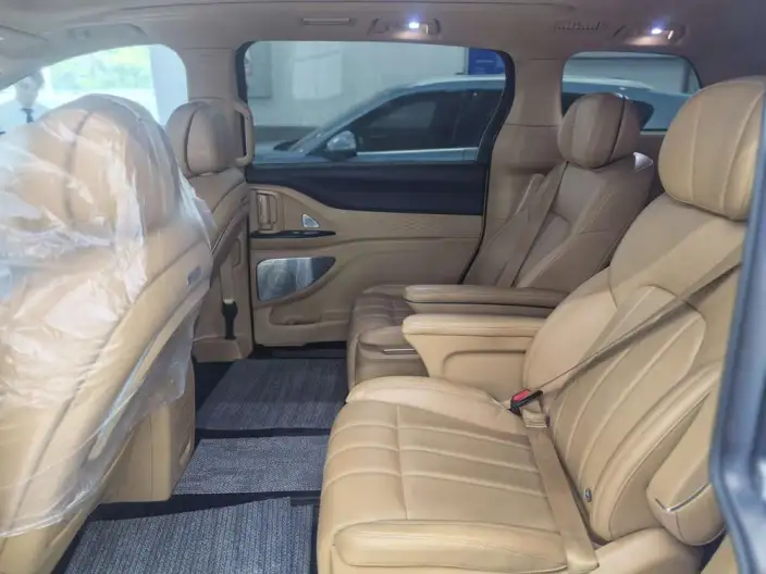 VOYAH Dreamer PHEV 2024 Model Ultra-long Endurance Premium Edition – фото 9