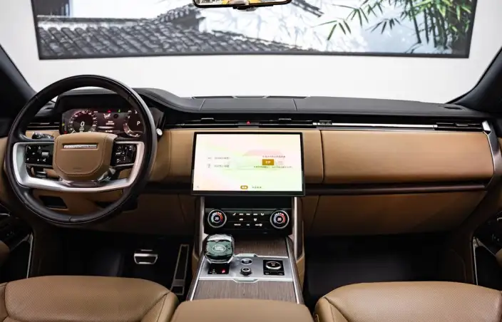Range Rover 2023 Model 3.0 L6 400PS Shengshi VII seat Extended Edition – фото 8