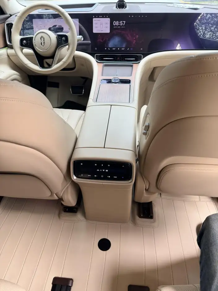Aito M9 2024 Model Extended Range Ultra VI seat Edition – фото 9