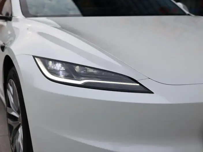 Model 3 2025 Model Long Battery Life Pro All-wheel drive version – фото 9