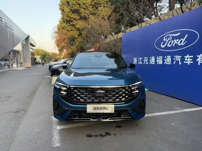 Ford Edge 2025 Model Ford Edge L 2.0T EcoBoost E Hybrid 4WD VII seat ST-Line – фото 2