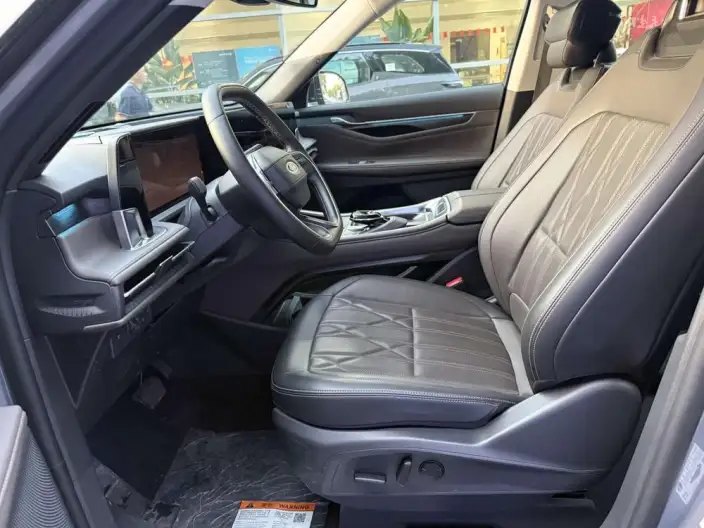 Ford Edge 2025 Model Ford Edge L 2.0T EcoBoost E Hybrid 4WD VII seat Supreme Model – фото 10