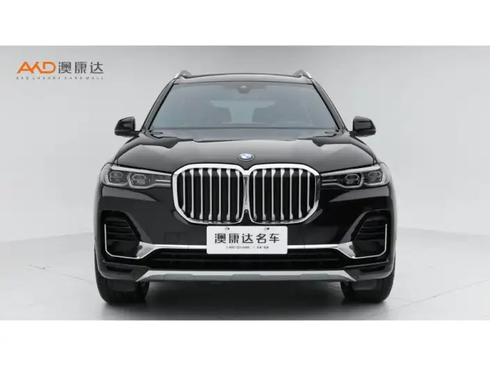BMW X7 2022 Model xDrive40i Exclusive Model Luxury Set – фото 2