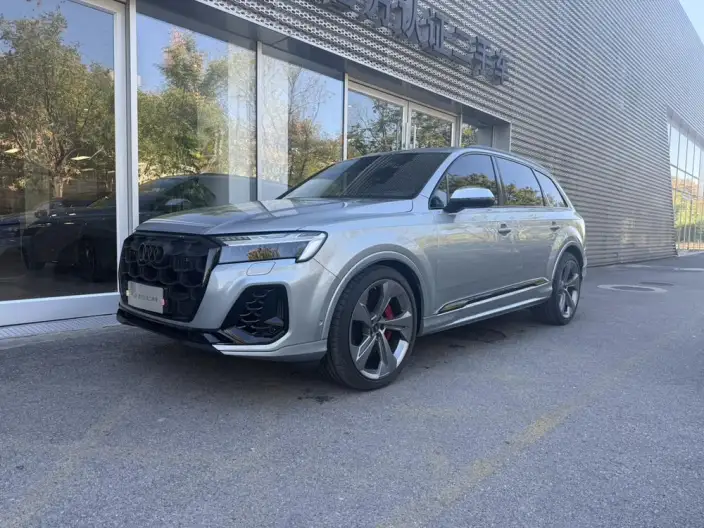 AUDI SQ7 2024 Model 4.0 TFSI – фото 1
