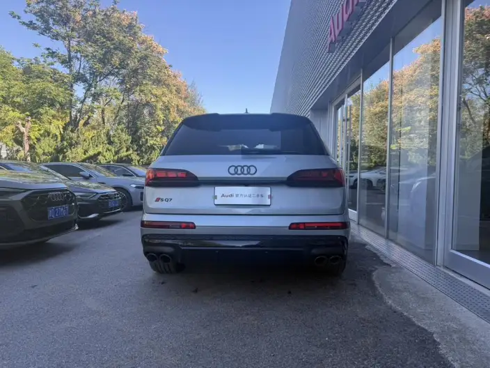 AUDI SQ7 2024 Model 4.0 TFSI – фото 6