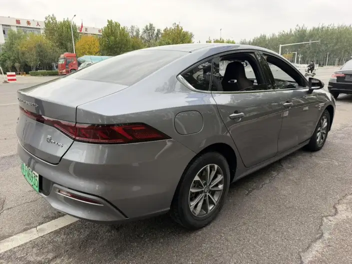 BYD Qin PLUS DM 2023 Model DM-i Champion Edition 55KM Leading Model – фото 5