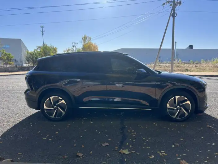 NIO ES6 2024 Model 75kWh – фото 8