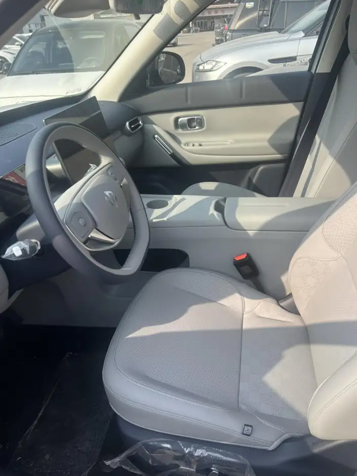 Leapmotor A10 2026 Model 505 Yuexiang Edition – фото 7