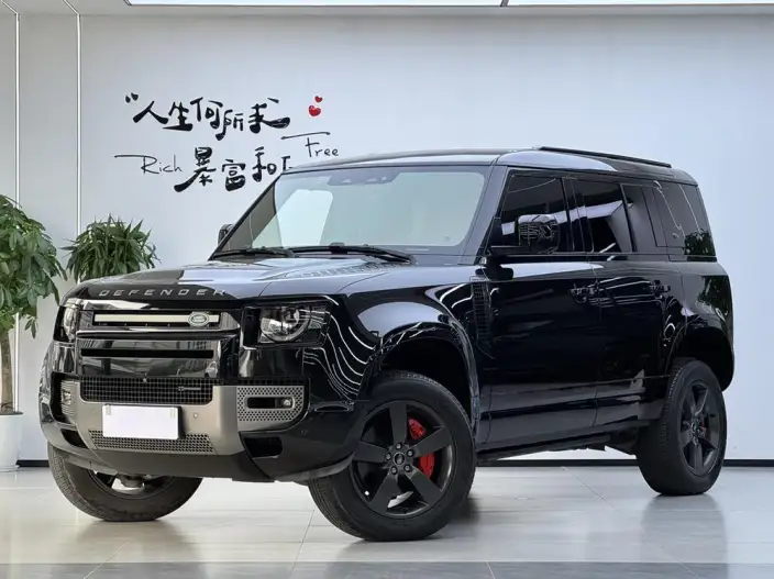 Land Rover Defender 2023 Model Facelift 110 P400 X-Dynamic HSE – фото 1