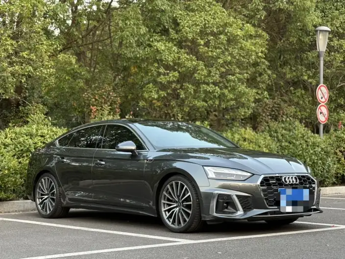 Audi A5 2023 Model Sportback 40 TFSI quattro Luxury Dynamic Model – фото 3