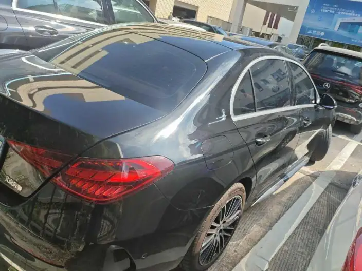 Mercedes-Benz C-Class 2024 Model C 260 L Sports Edition – фото 3