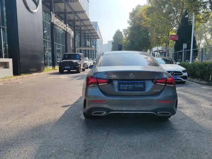 Mercedes-Benz A-class 2023 Model A 200 L Sports sedan Fashion Edition – фото 6