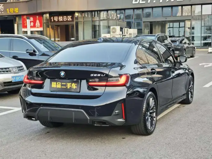 BMW 3 Series 2023 Model 325Li M Sports Night Set – фото 6