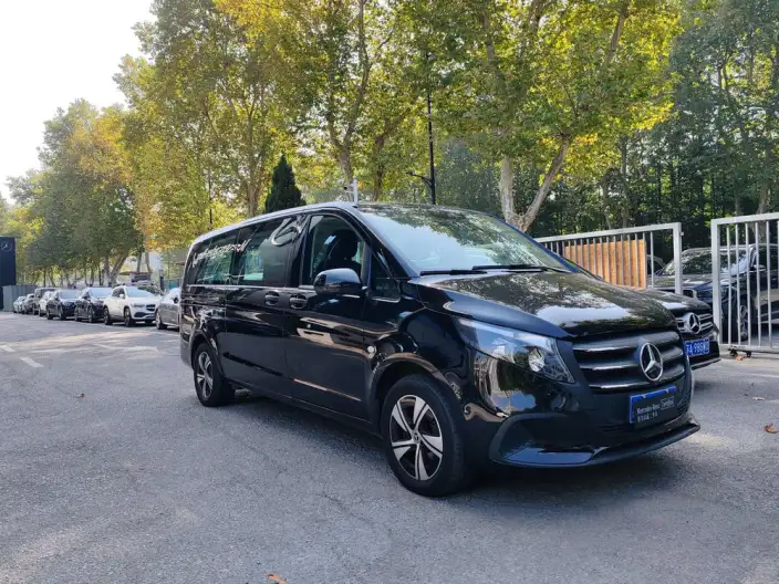 Viano 2024 Model 2.0T Business Edition 7 seat – фото 3
