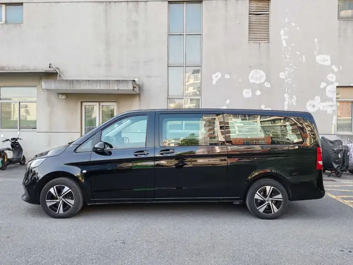 Viano 2024 Model 2.0T Business Edition 7 seat – фото 4
