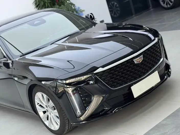 Cadillac CT6 2023 Model 28T Noble Model – фото 3