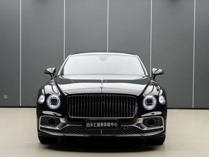 Continental Flying Spur 2023 Model 4.0T V8 Yadu Edition – фото 2