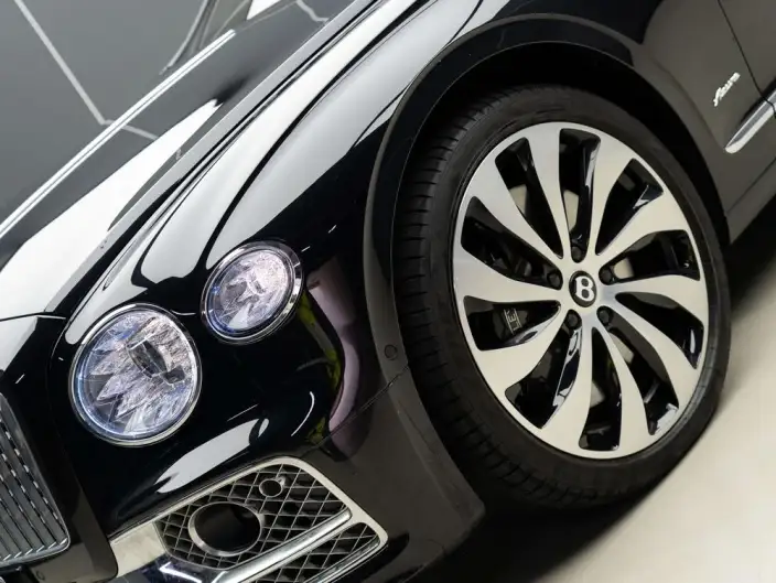 Continental Flying Spur 2023 Model 4.0T V8 Yadu Edition – фото 9