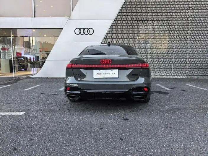 Audi A5 L 2026 Model 2.0T Sports Edition quattro – фото 3