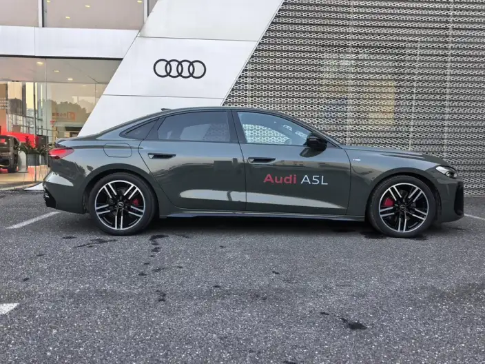 Audi A5 L 2026 Model 2.0T Sports Edition quattro – фото 5