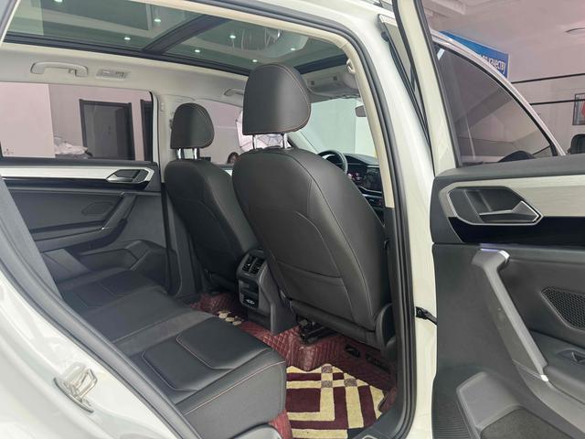 Volkswagen Tayron 2020 330TSI Luxury Connected – фото 10