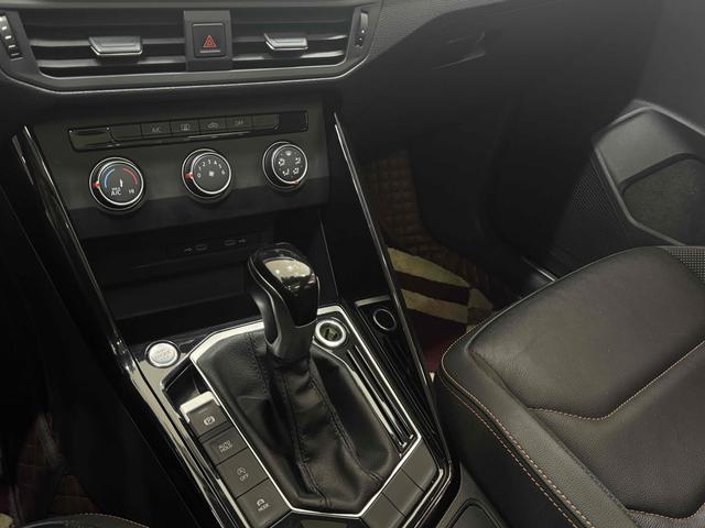 Volkswagen Tayron 2020 330TSI Luxury Connected – фото 13