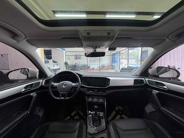 Volkswagen Tayron 2020 330TSI Luxury Connected – фото 18