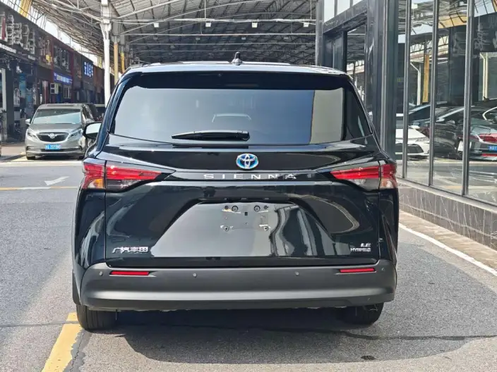 Toyota Sienna 2024 Model Hybrid 2.5L Comfort Edition – фото 6