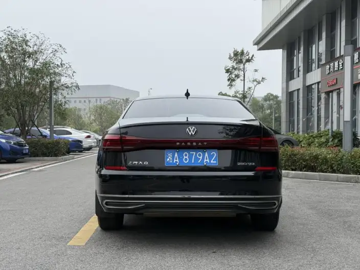 Volkswagen Passat 2022 Model 280TSI Elite Edition – фото 5