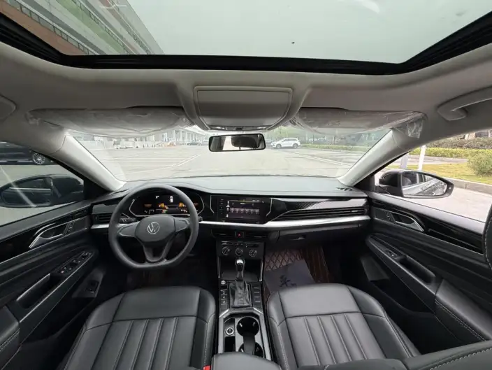 Volkswagen Passat 2022 Model 280TSI Elite Edition – фото 9