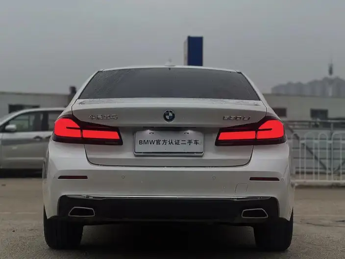 BMW 5 Series 2023 Model 530Li Leading Model Luxury Set – фото 5