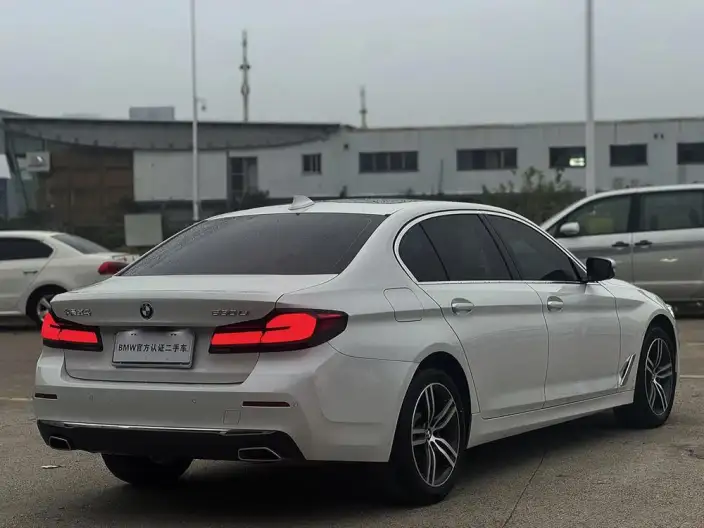 BMW 5 Series 2023 Model 530Li Leading Model Luxury Set – фото 6