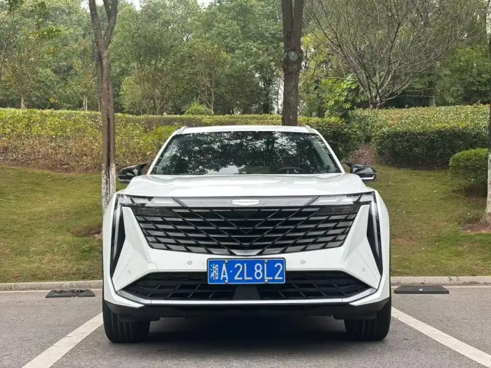 Geely Boyue L 2023 Model 1.5TD DCT Noble Model – фото 2