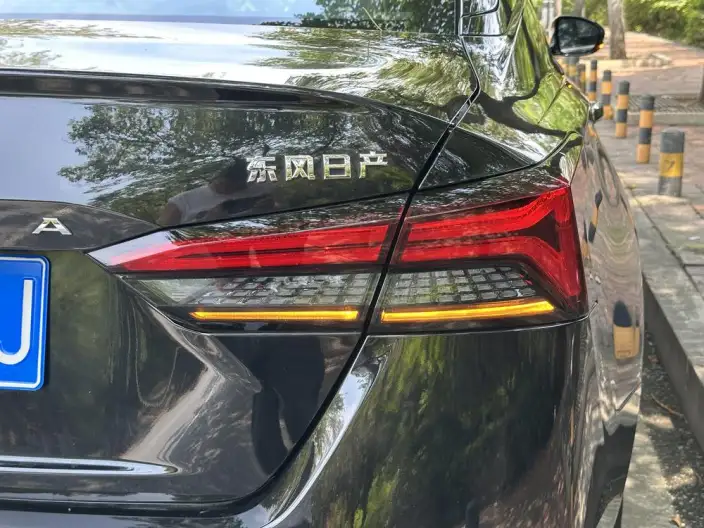 Nissan Teana 2022 Model 2.0L XL-TLS Yuexiang Edition – фото 9