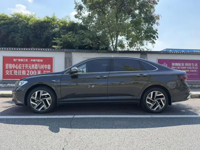 Volkswagen Sagitar 2023 Model 280TSI DSG Beyond Edition – фото 4