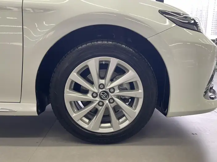 Toyota Camry 2023 Model 2.0G Deluxe Edition – фото 9